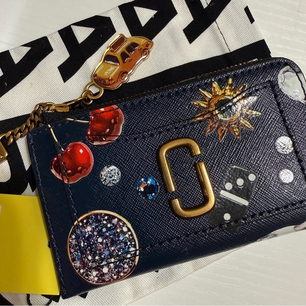 NWT Marc Jacob’s THE TRINKET UTILITY SNAPSHOT TOP ZIP MULTI WALLET